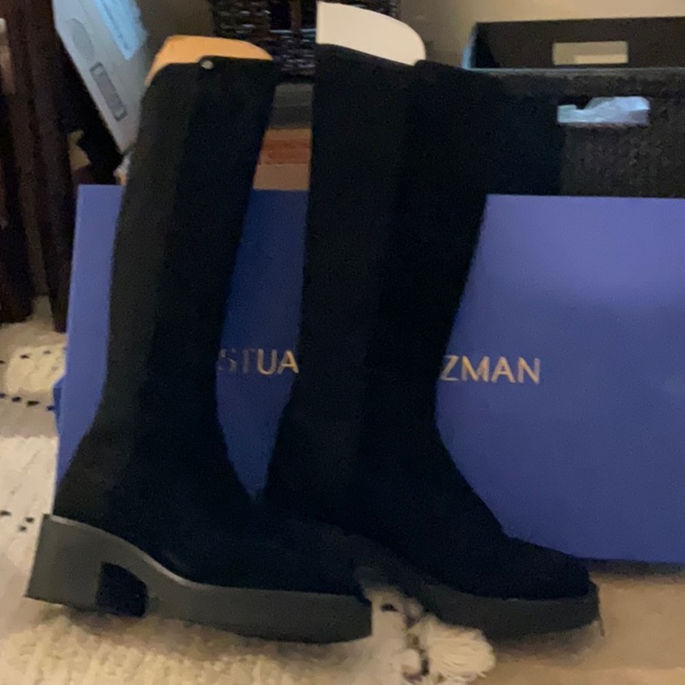 STUART WEITZMAN GOTHAM BLACK SUEDE BOOTS BRAND NEW, WORN ONCE!.